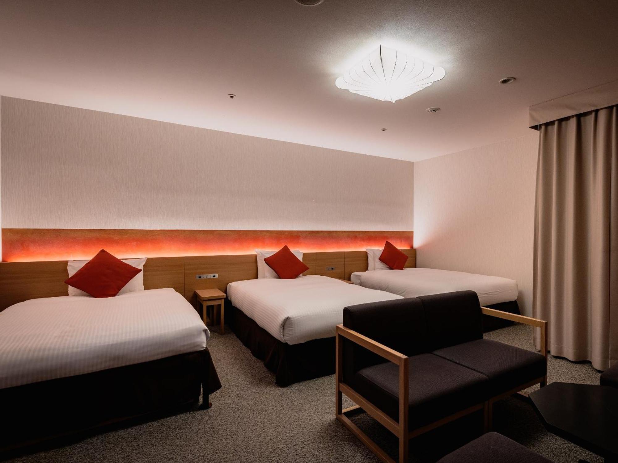 Loisir Hotel Classic Garden Kyoto Sanjo Экстерьер фото